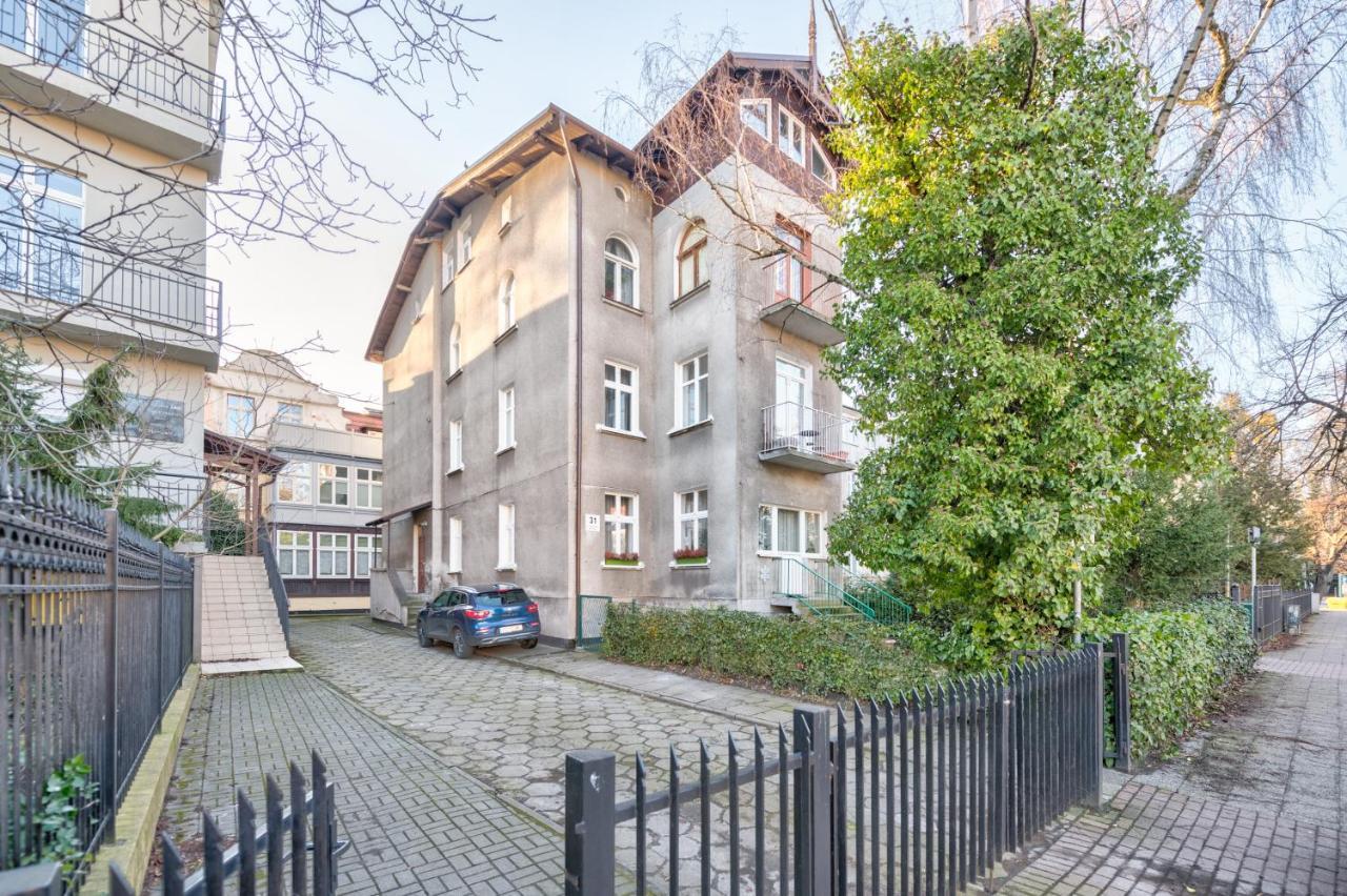 Dom & House - Apartamenty Kamienica Sopocka 150 Metrow Od Plazy Сопот Экстерьер фото