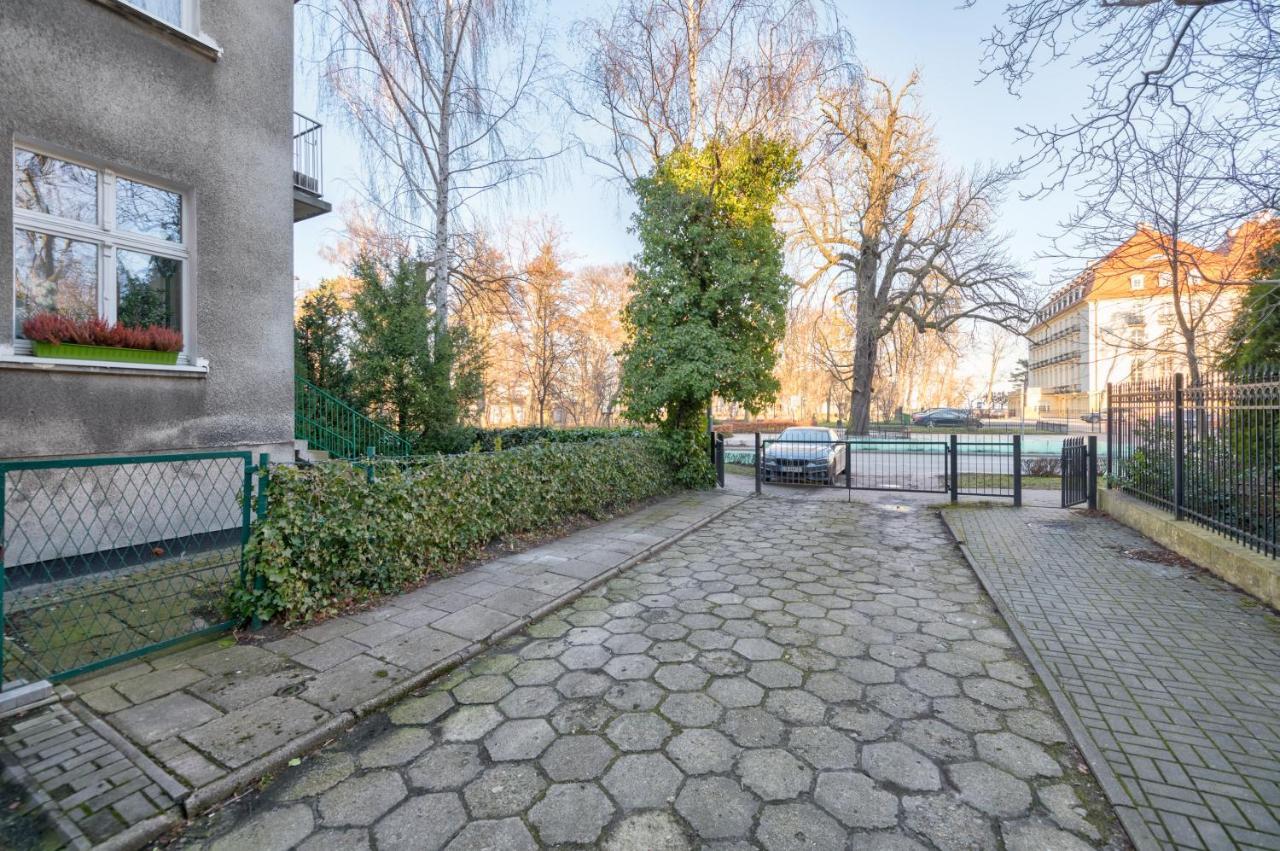 Dom & House - Apartamenty Kamienica Sopocka 150 Metrow Od Plazy Сопот Экстерьер фото